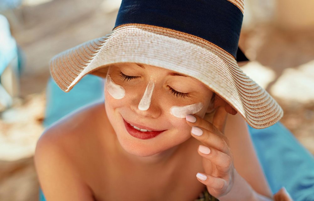 El Cuidado Facial en Verano: ¿Debe ser igual todo el año?